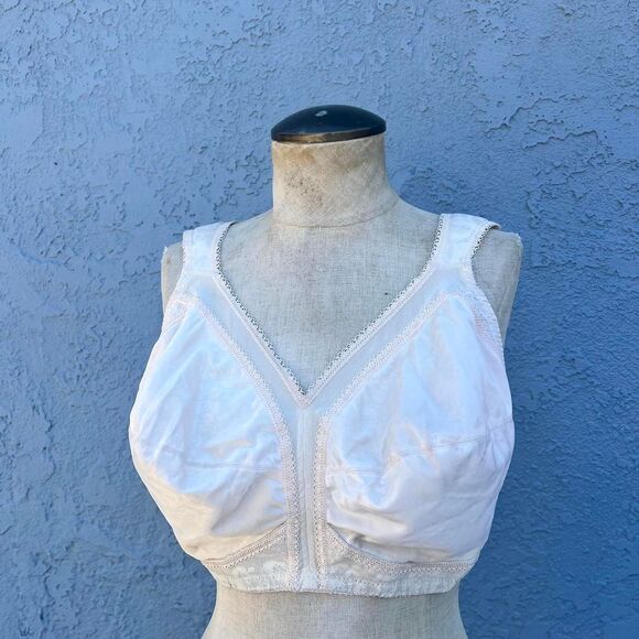 Playtex 18hr Women's Vintage Bra 40DD Retro pin up girl - Picture 2 of 8
